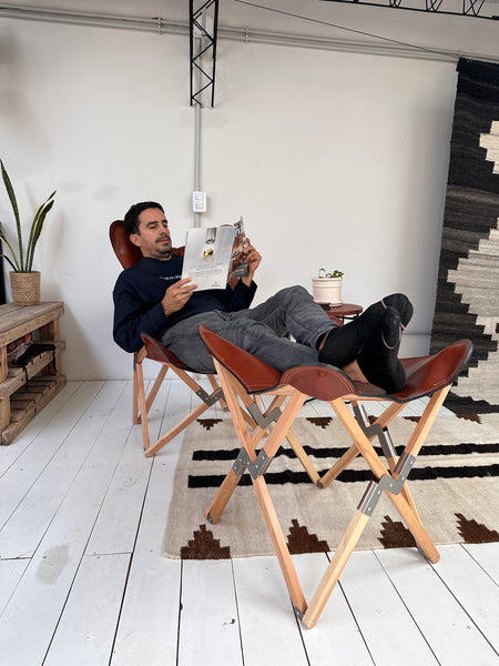 Palermo Tripolina Polo leather folding chair with ottoman