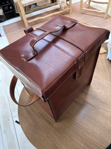 Luxury leather wine box for 6 bottles with handles