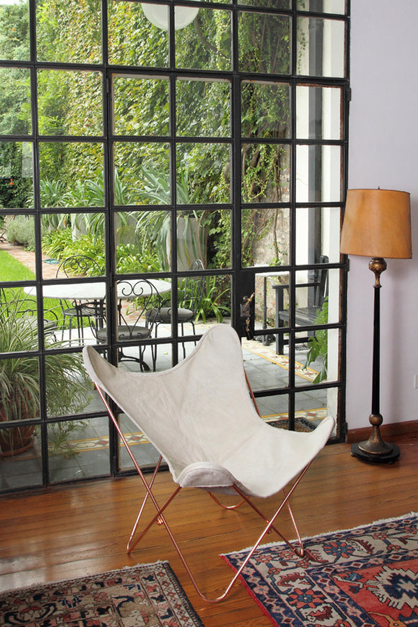 限量版白色牛皮蝴蝶椅