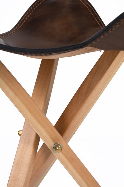 POLO LEATHER FOLDABLE CAMP STOOL