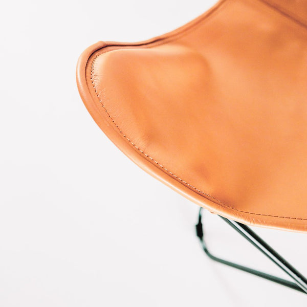 VAQUETA LEATHER BUTTERFLY CHAIR WITH OTTOMAN