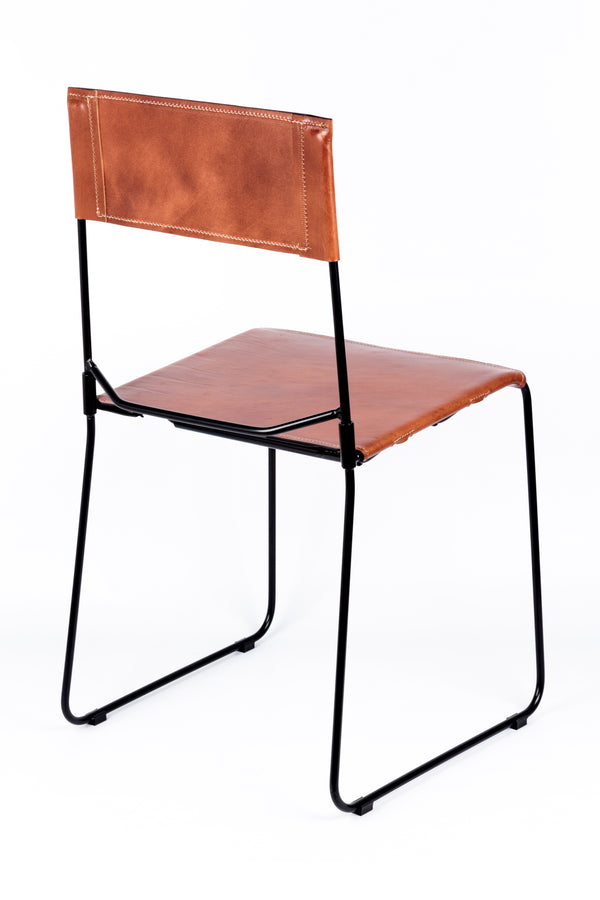 PAMPA 餐椅（皮革材质）