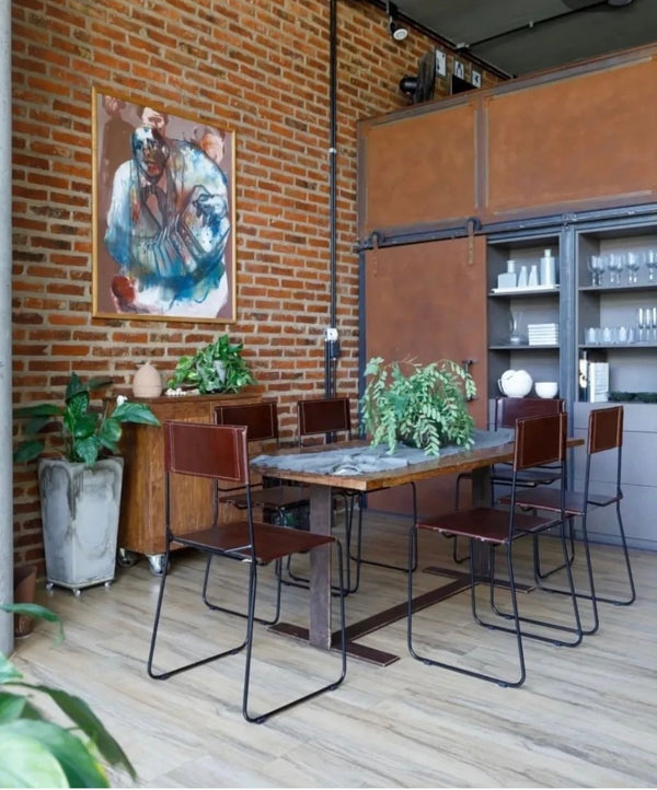 PAMPA 餐椅（皮革材质）