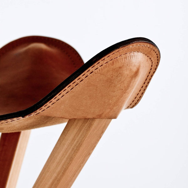 TABURETE DE CAMP PLEGABLE DE CUERO POLO